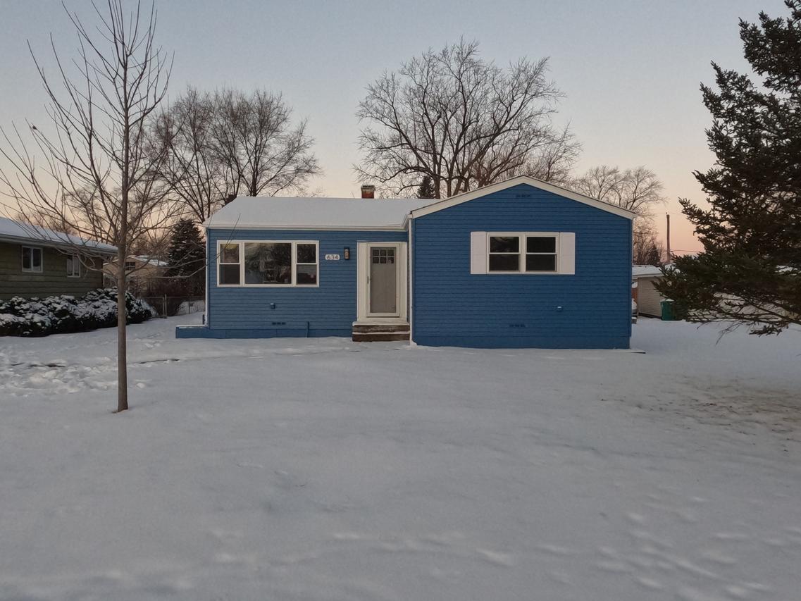 634 Parker Dr., Lombard, IL 60148