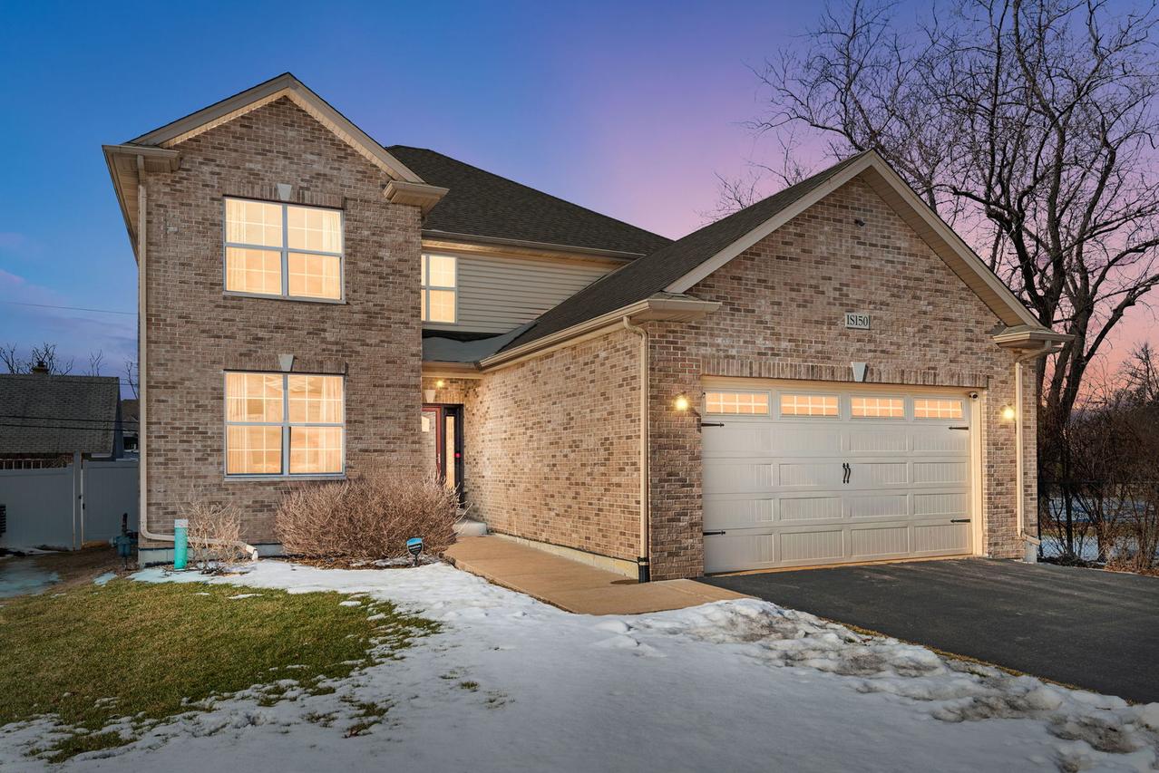 1S150 Luther Ave., Lombard, IL 60148