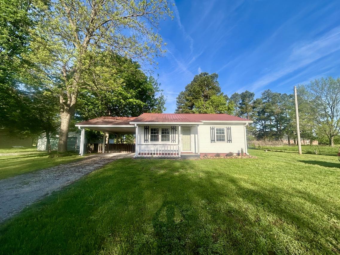 3143 Old Marion Rd., Metropolis, IL 62960
