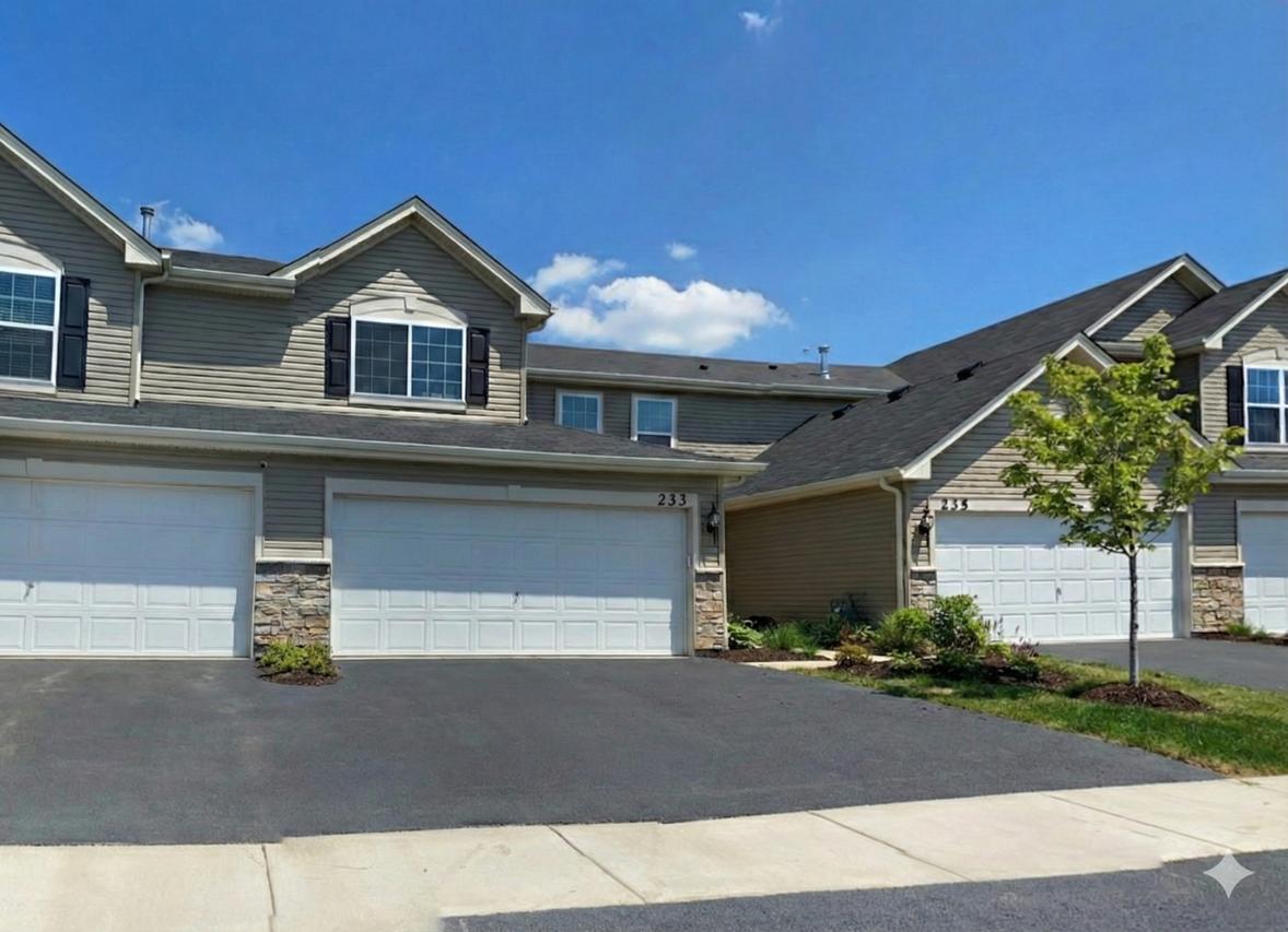 233 Wild Meadow Ln., Woodstock, IL 60098