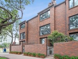 3700 N Lake Shore Dr. #109, Chicago, IL 60613