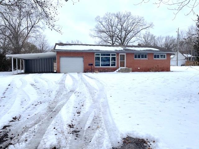 306 S Carter St., Carterville, IL 62918
