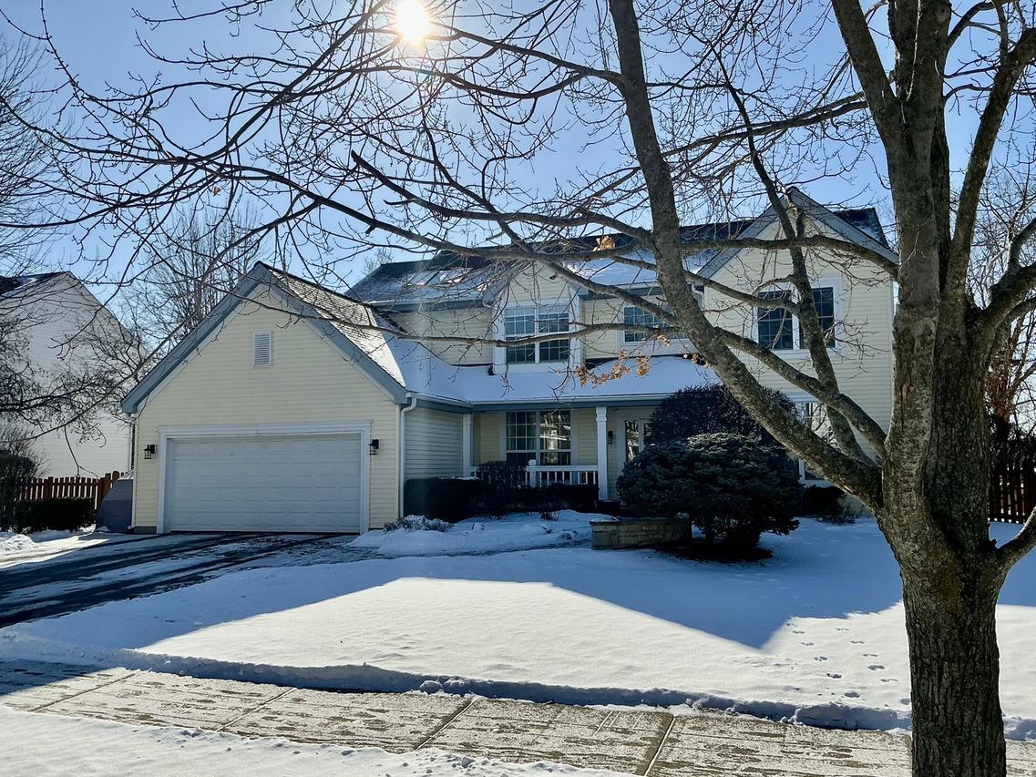 1241 Eric Ln., Lake Zurich, IL 60047