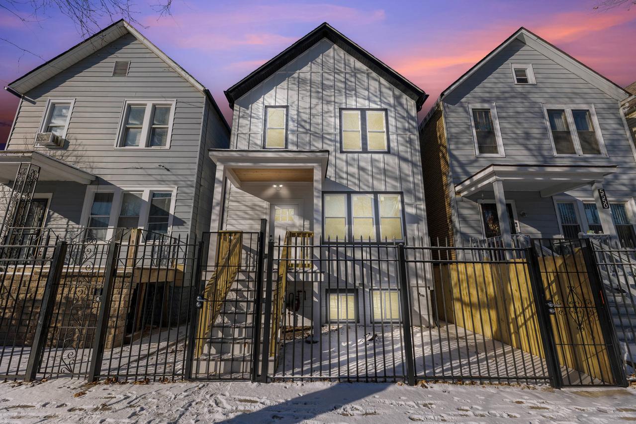 5552 S Shields Ave., Chicago, IL 60621