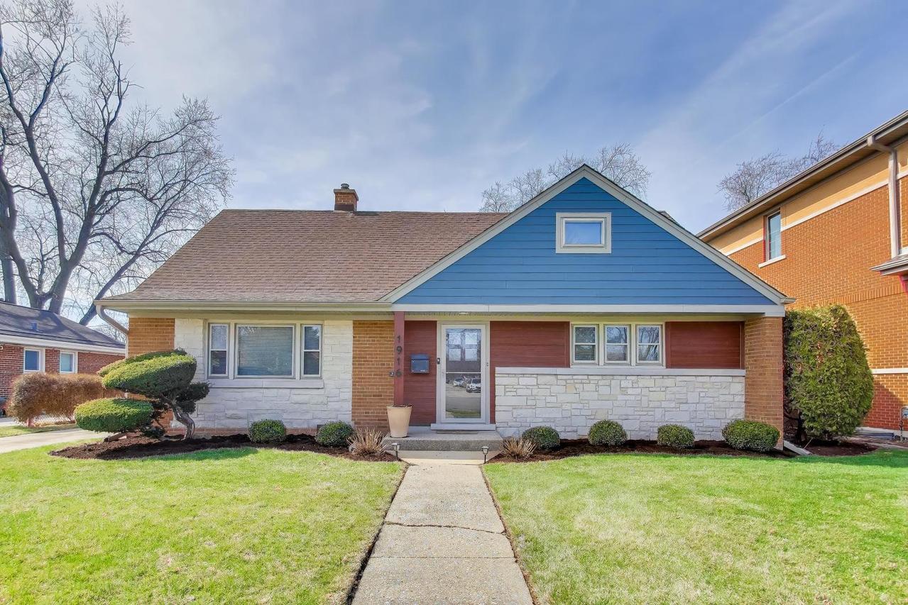 1916 Courtland Ave., Park Ridge, IL 60068