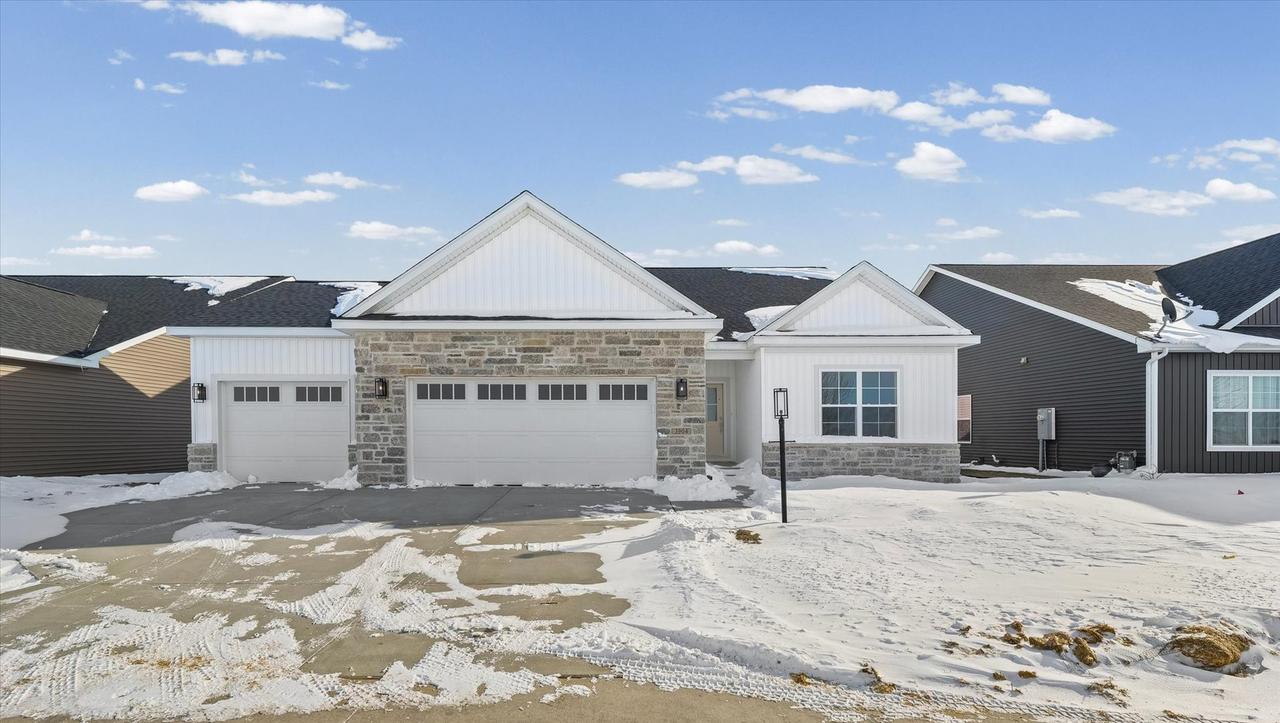 3904 Bay Cir., Champaign, IL 61822