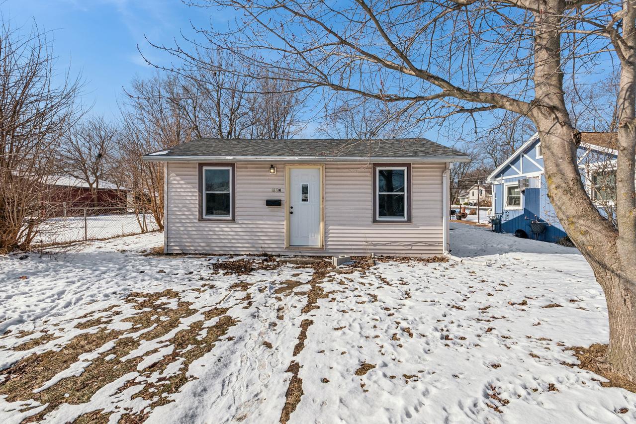 189 N La Salle Ave., Bradley, IL 60915