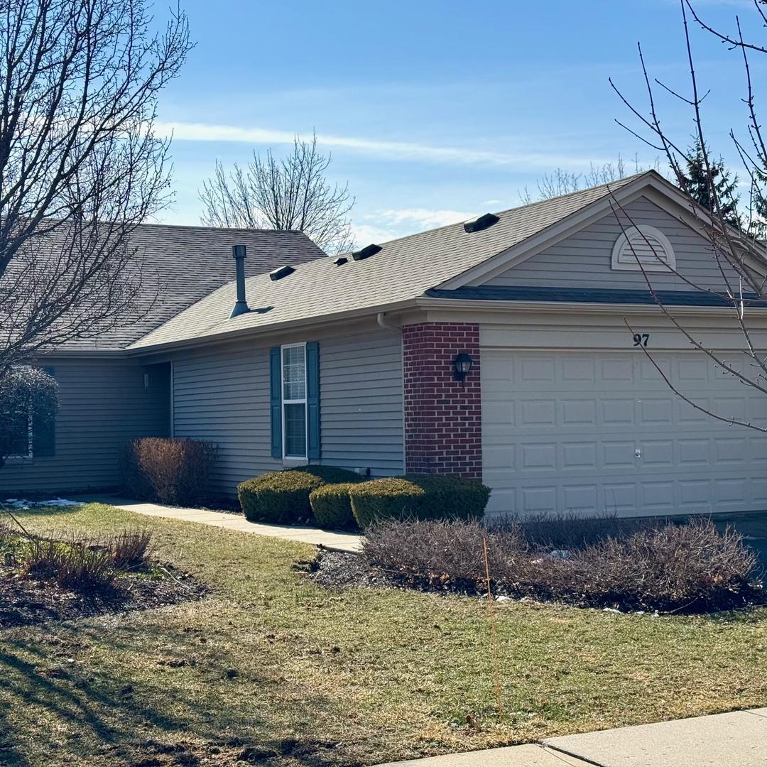 97 W Essington Dr., Round Lake, IL 60073