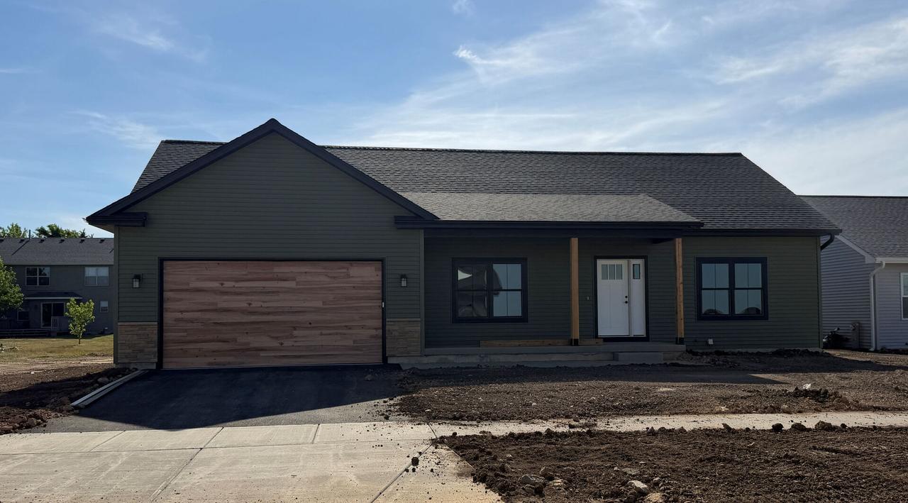 526 S Roberts St., Rochelle, IL 61068