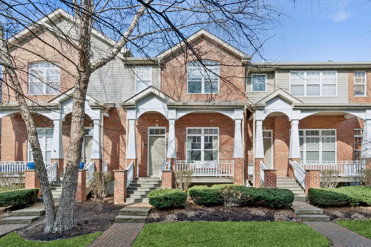 1155 River Bend Ln., Lisle, IL 60532