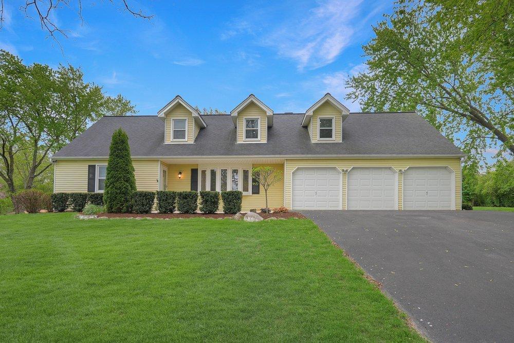 26W421 Wiesbrook Rd., Wheaton, IL 60189