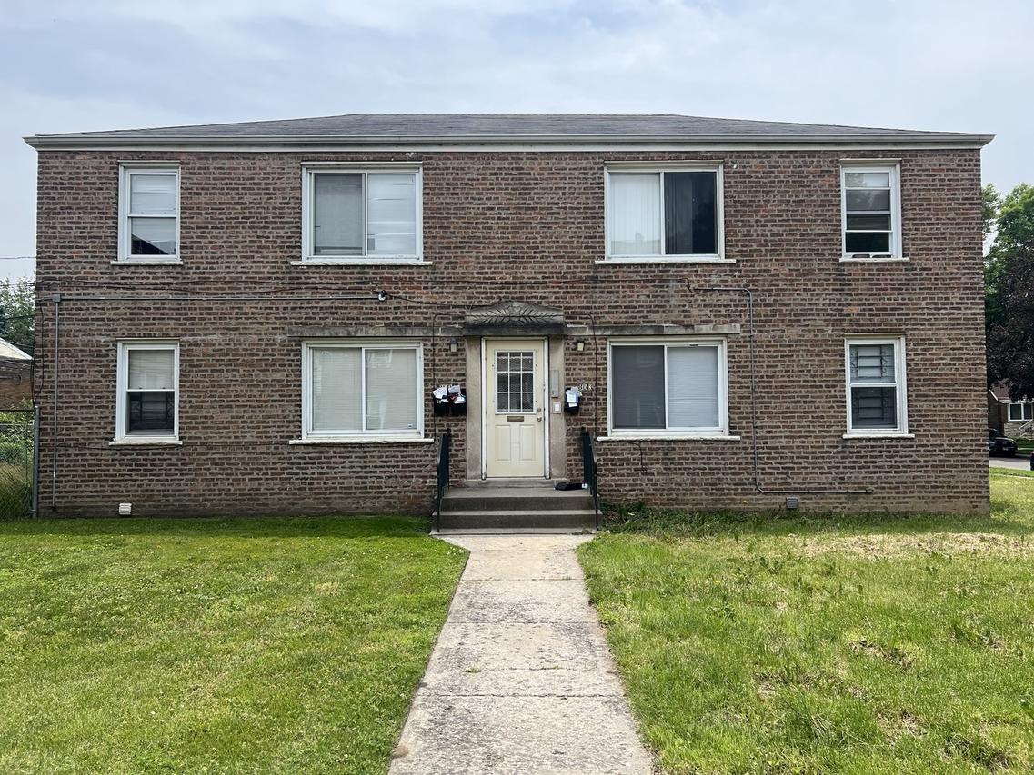 8143 S Colfax Ave., Chicago, IL 60617