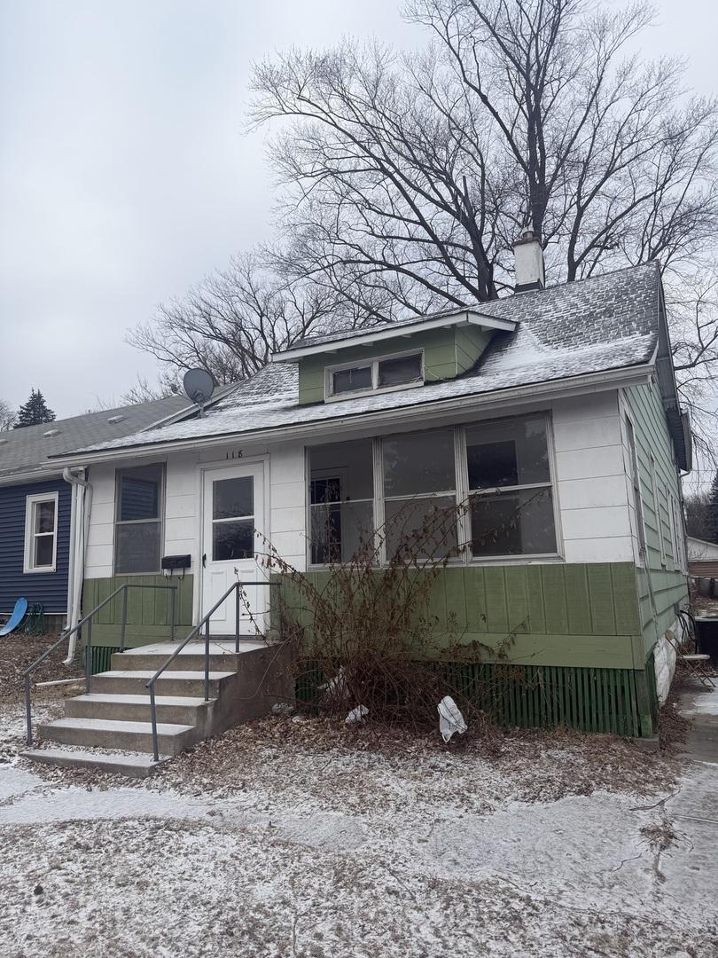 118 4th St., Silvis, IL 61282