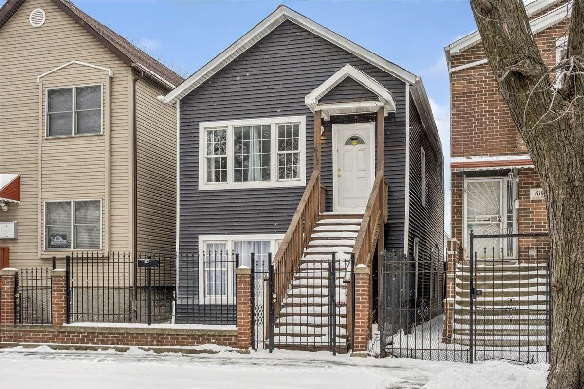 617 W 43rd Pl., Chicago, IL 60609