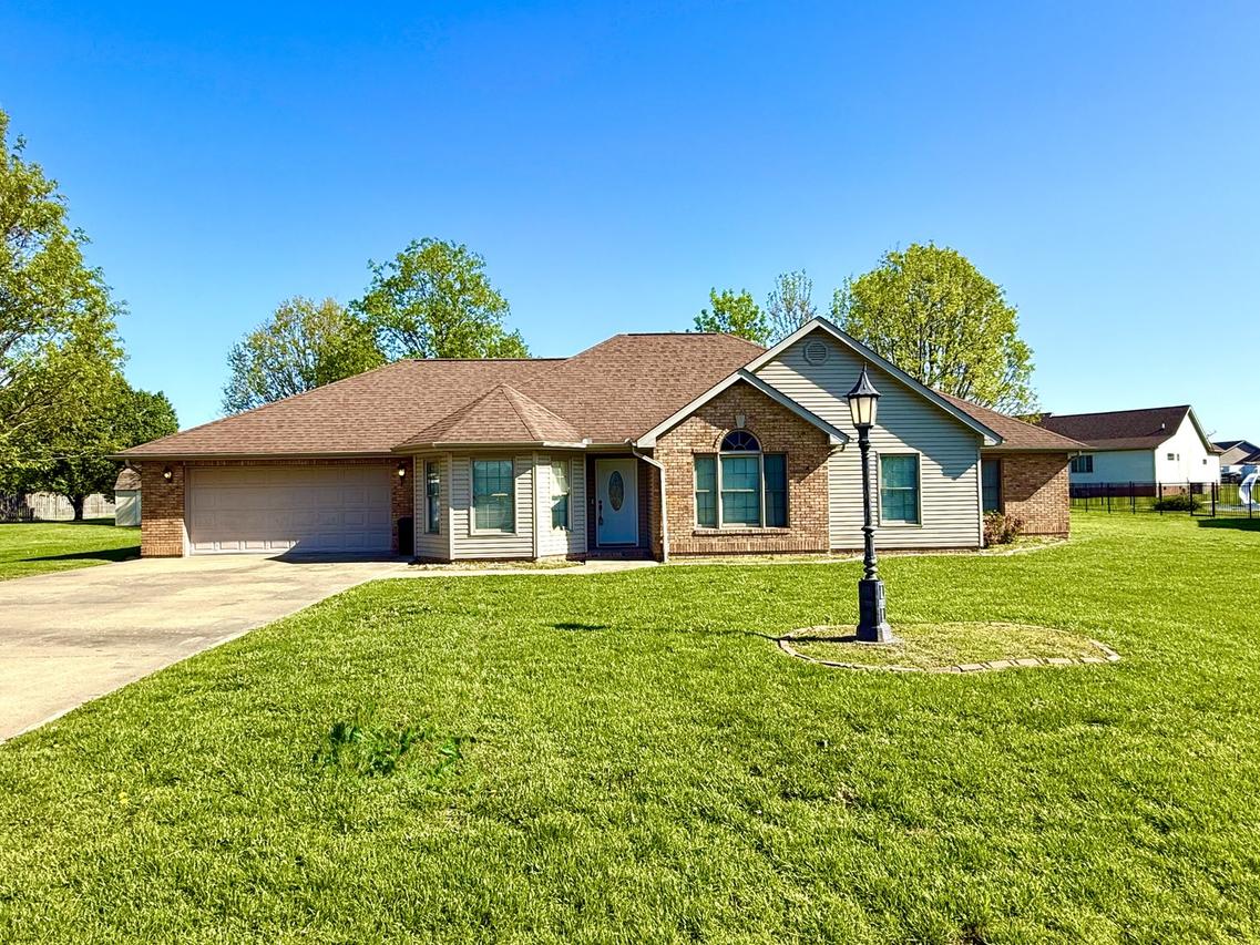 404 Bogie Dr., Herrin, IL 62948