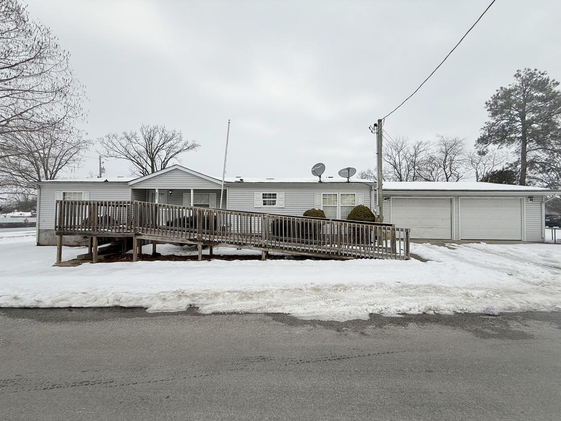 410 W Mable St., Harrisburg, IL 62946