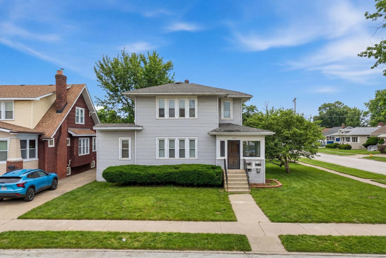 954 Wentworth Ave., Calumet City, IL 60409