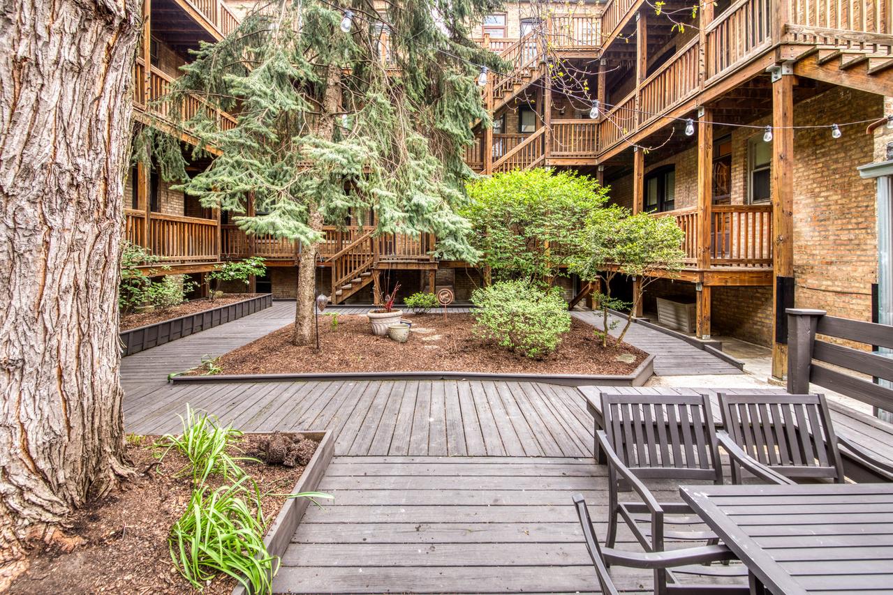 734 W Wrightwood Ave. #3, Chicago, IL 60614