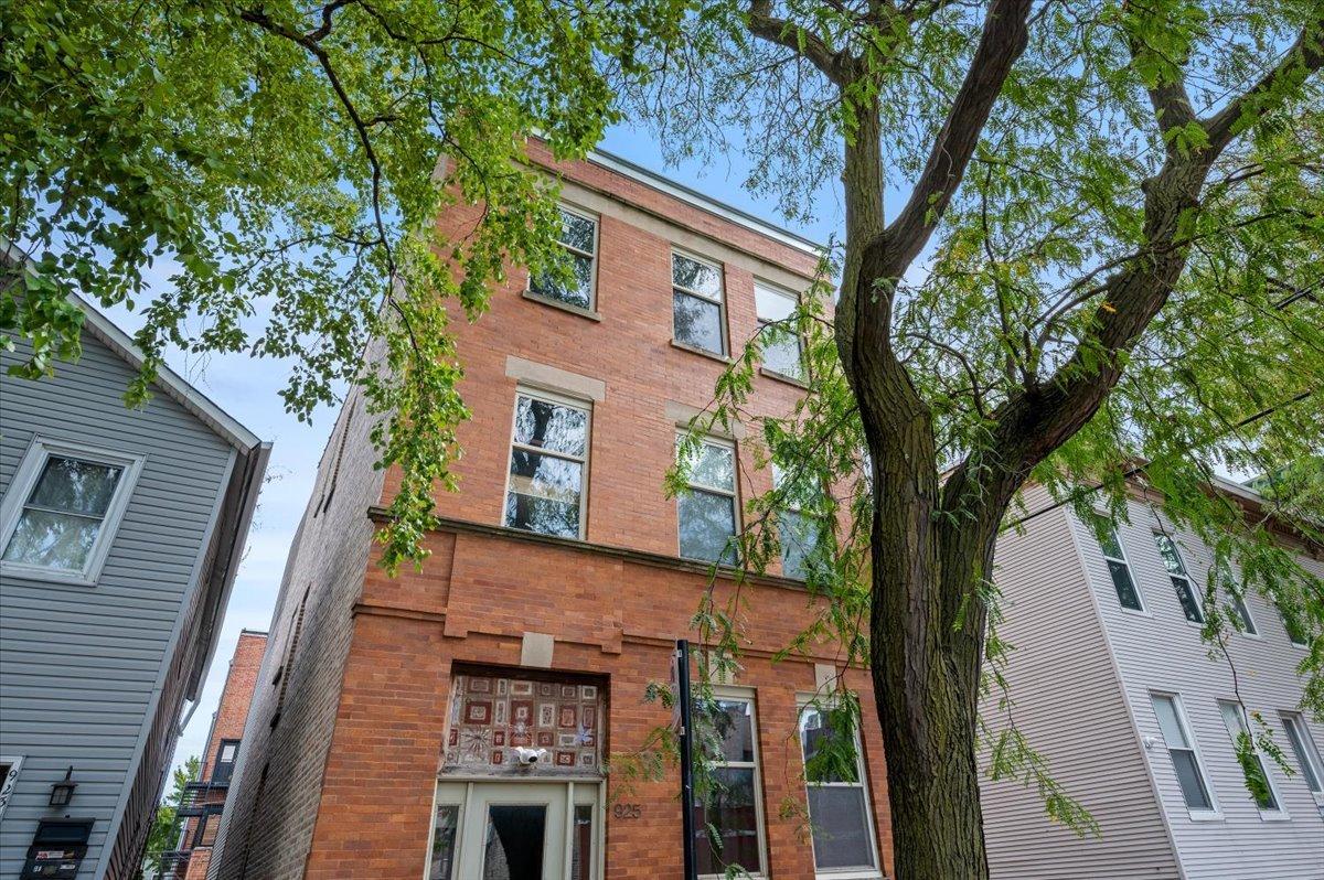 925 S Aberdeen St. #3, Chicago, IL 60607