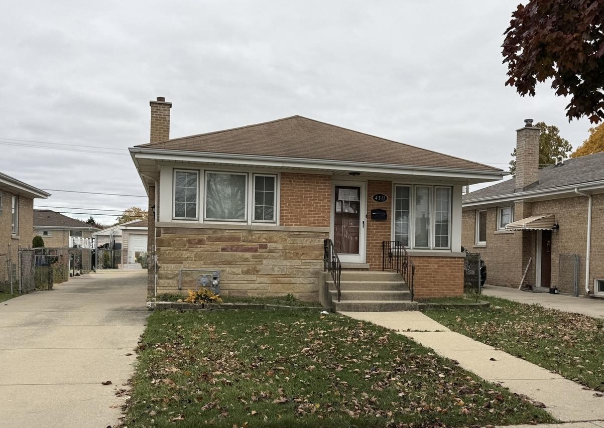 4511 Rose St., Schiller Park, IL 60176