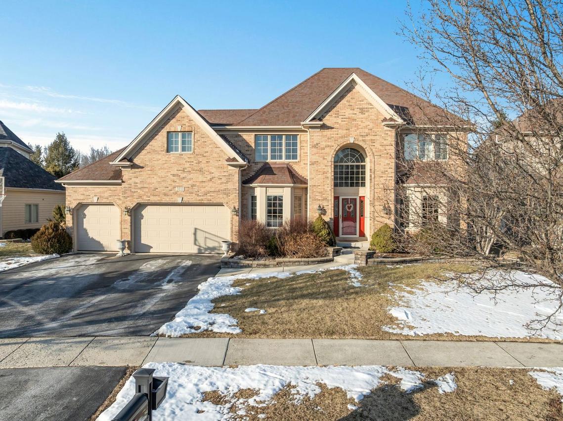 3111 Landore Dr., Naperville, IL 60564