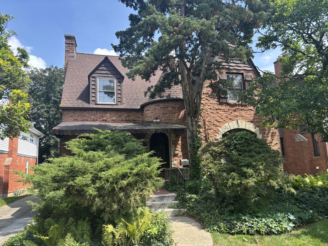 711 S Catherine Ave., La Grange, IL 60525