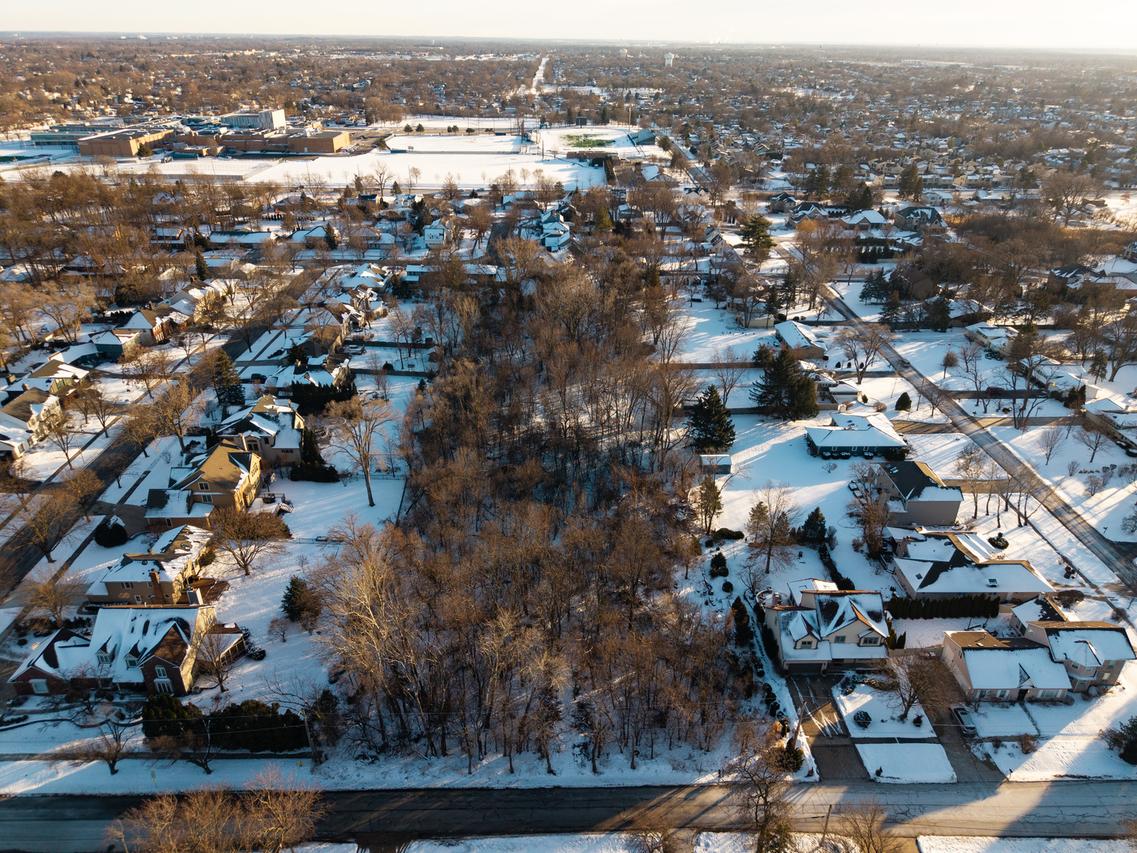 61st Dunham St., Downers Grove, IL 60515