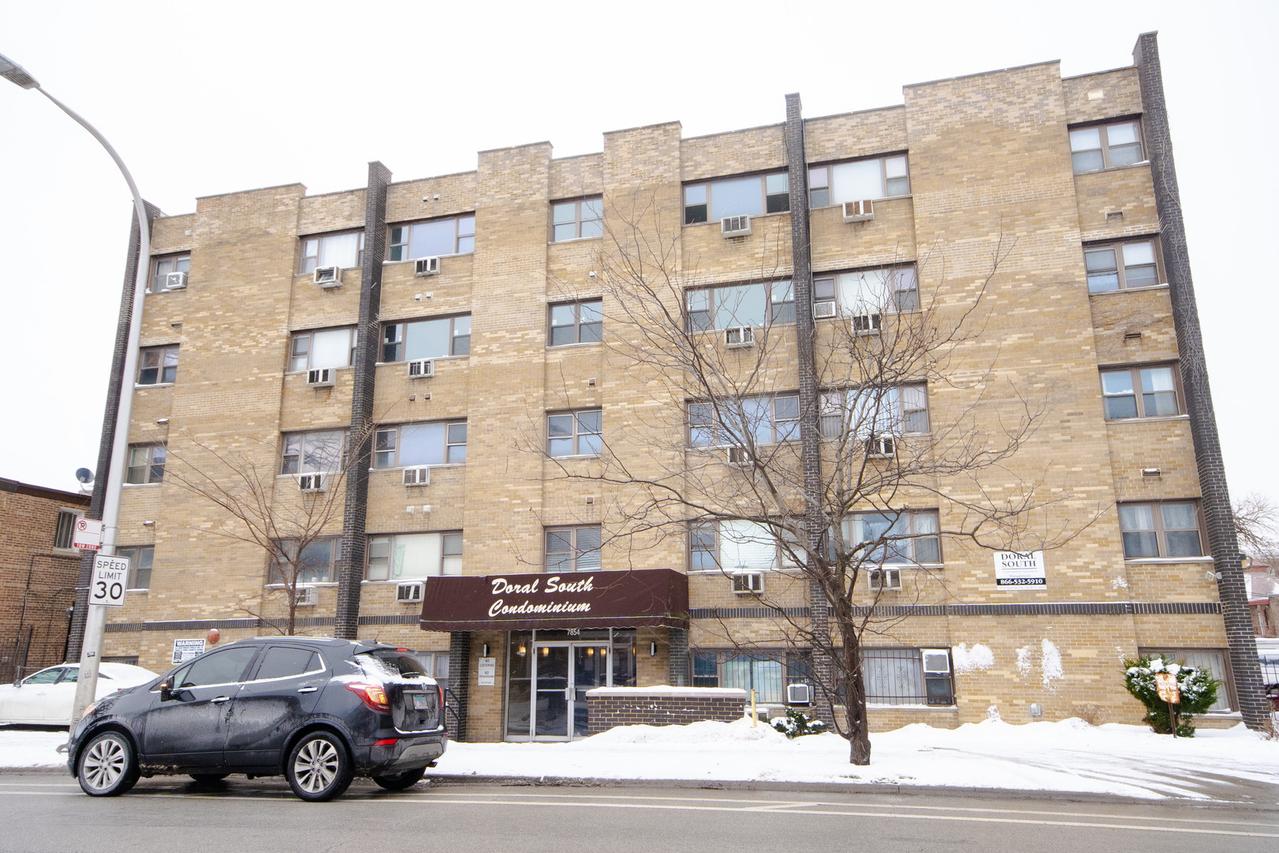 7854 S South Shore Dr. #514, Chicago, IL 60649