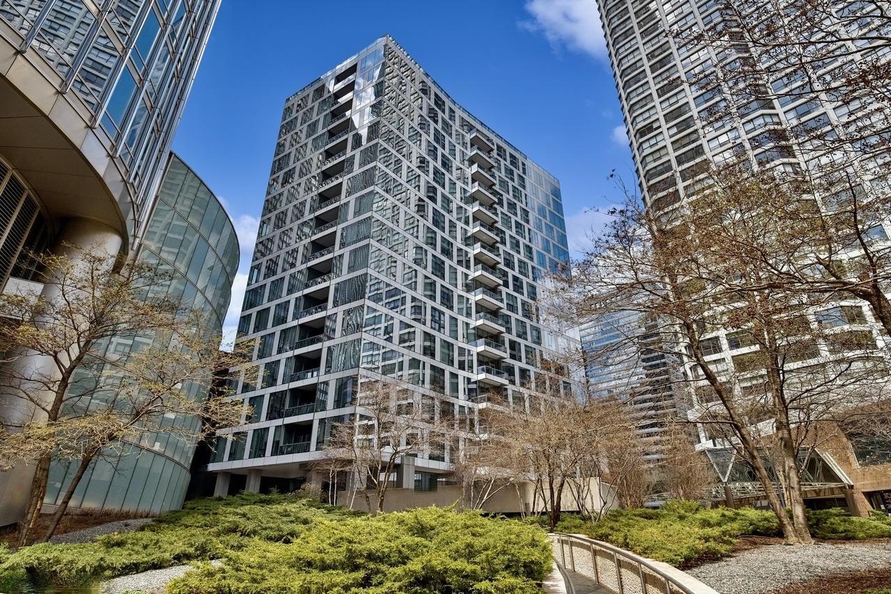 403 N Wabash Ave. #12B, Chicago, IL 60611