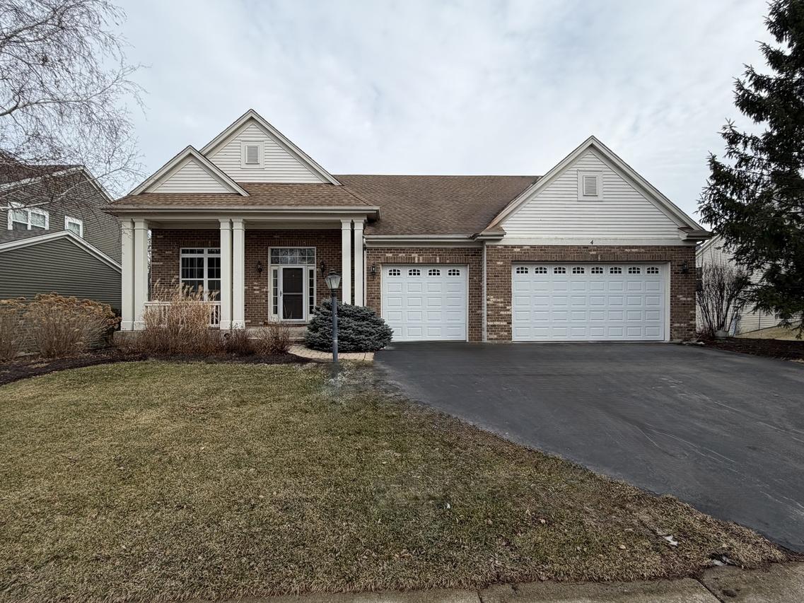 4 Kenilworth Ct., Cary, IL 60013