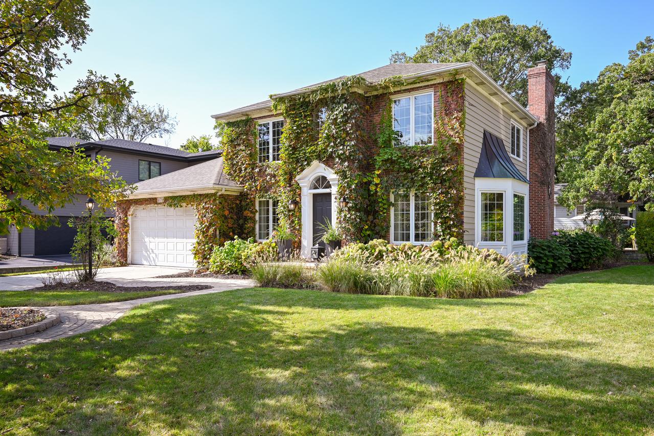 [Address Hidden by Seller], Glen Ellyn, IL 60137