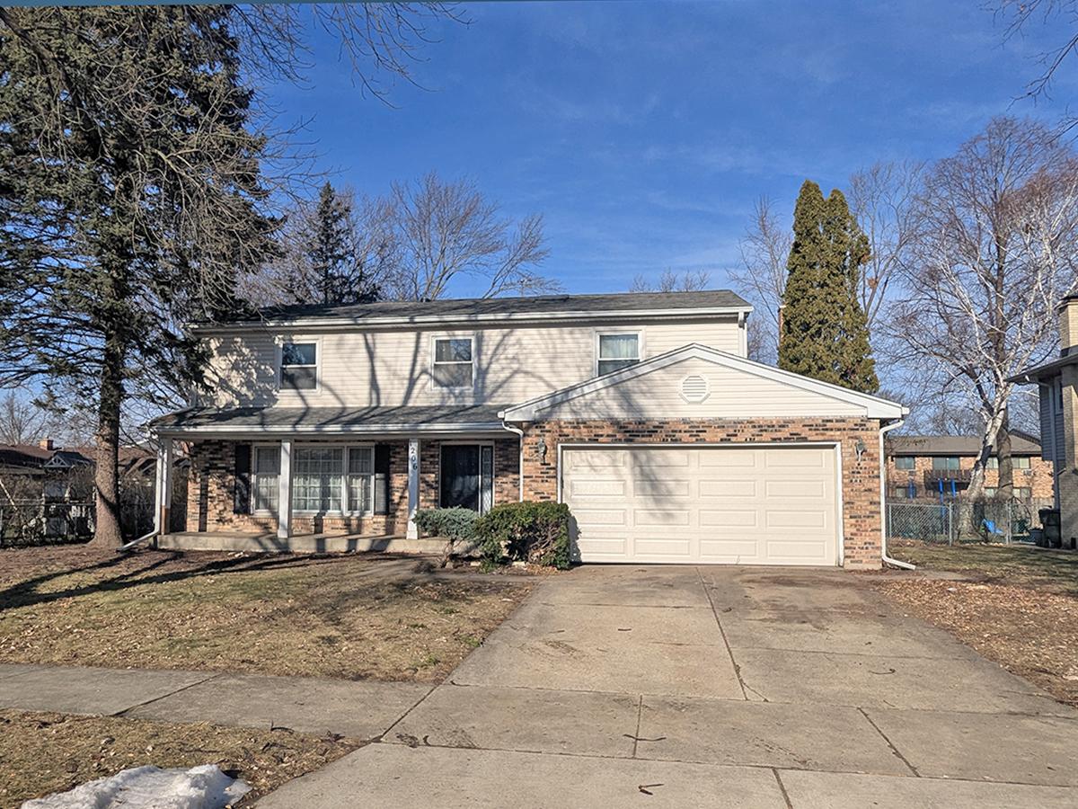 1206 E Suffield Dr., Arlington Heights, IL 60004