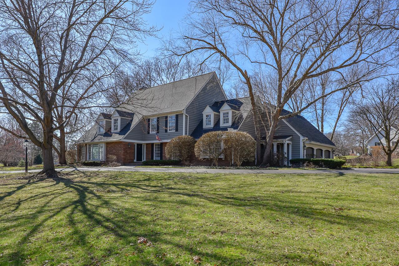 688 Thompsons Way, Inverness, IL 60067