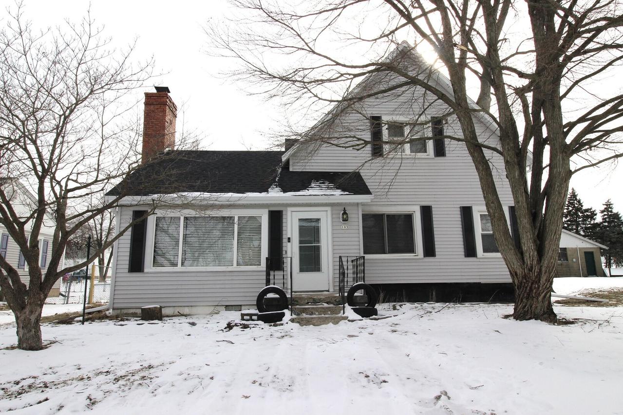 103 E Park St., Danvers, IL 61732