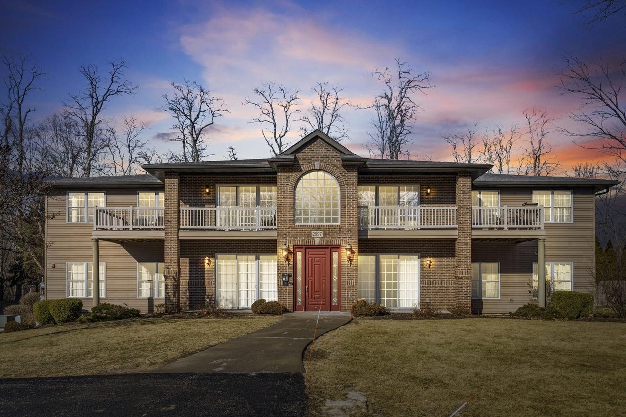 2997 3rd St. #200, Moline, IL 61265