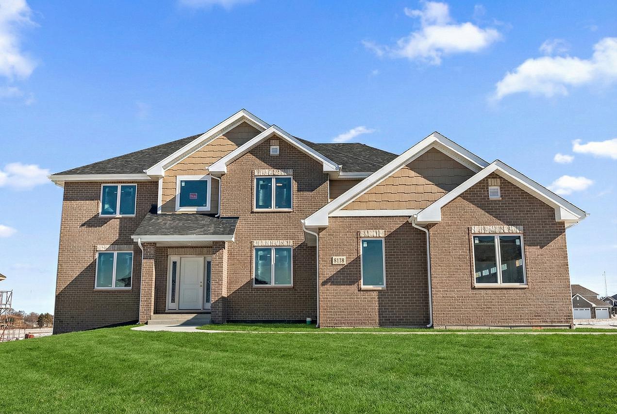 8178 S Stanley Tr., Frankfort, IL 60423