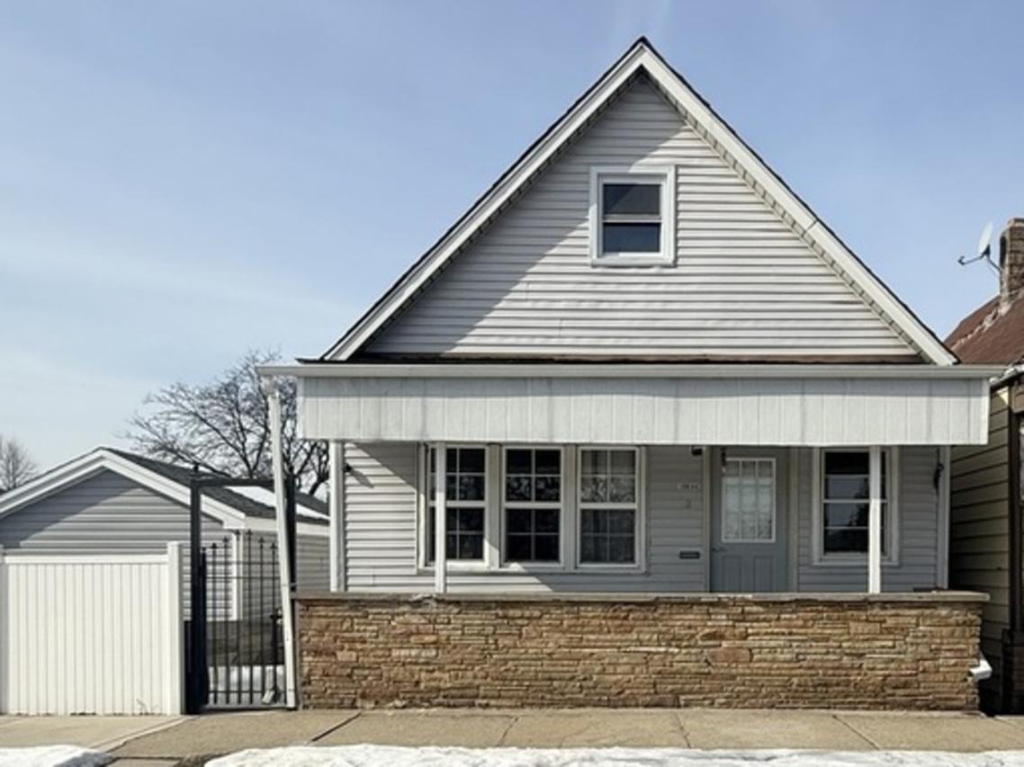 [Address Hidden by Seller], Chicago, IL 60617