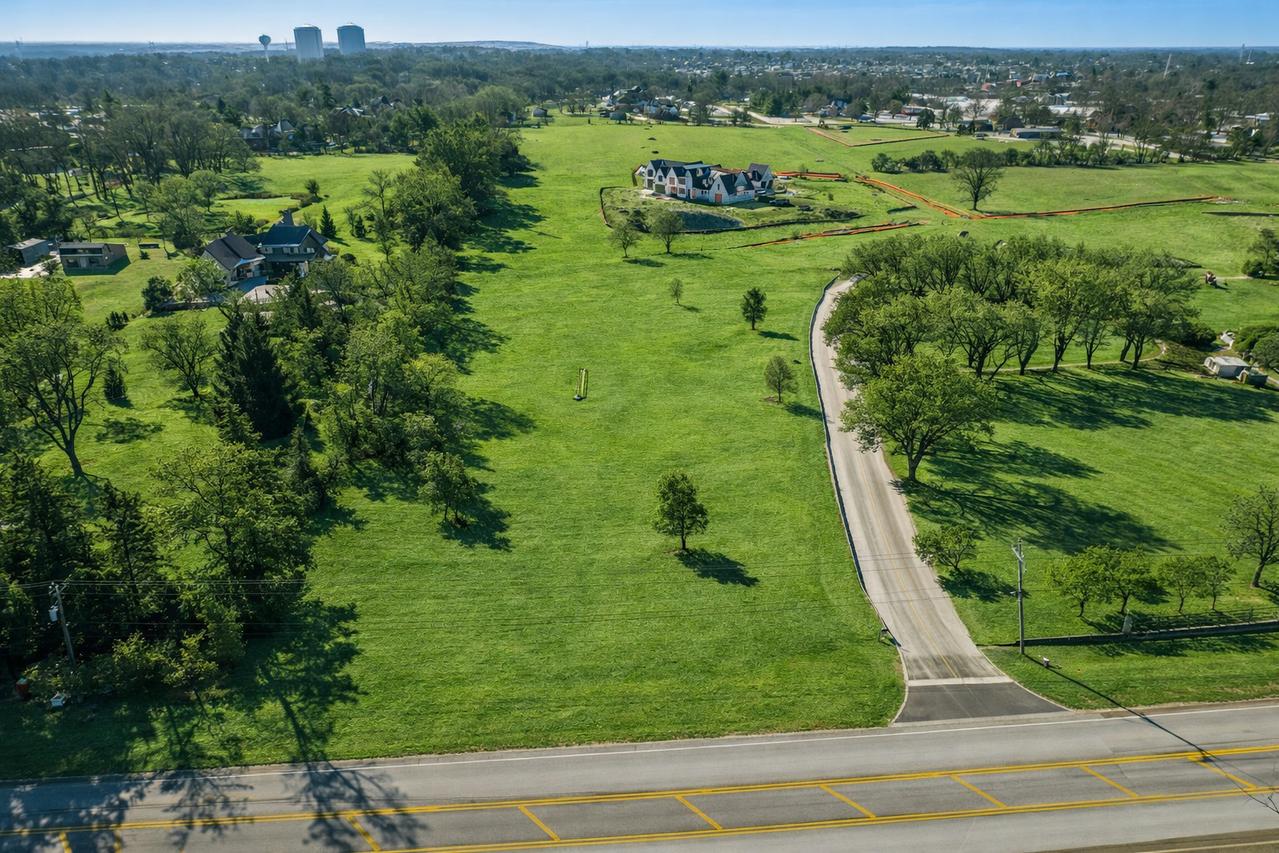 23W731 Hobson Rd., Naperville, IL 60540