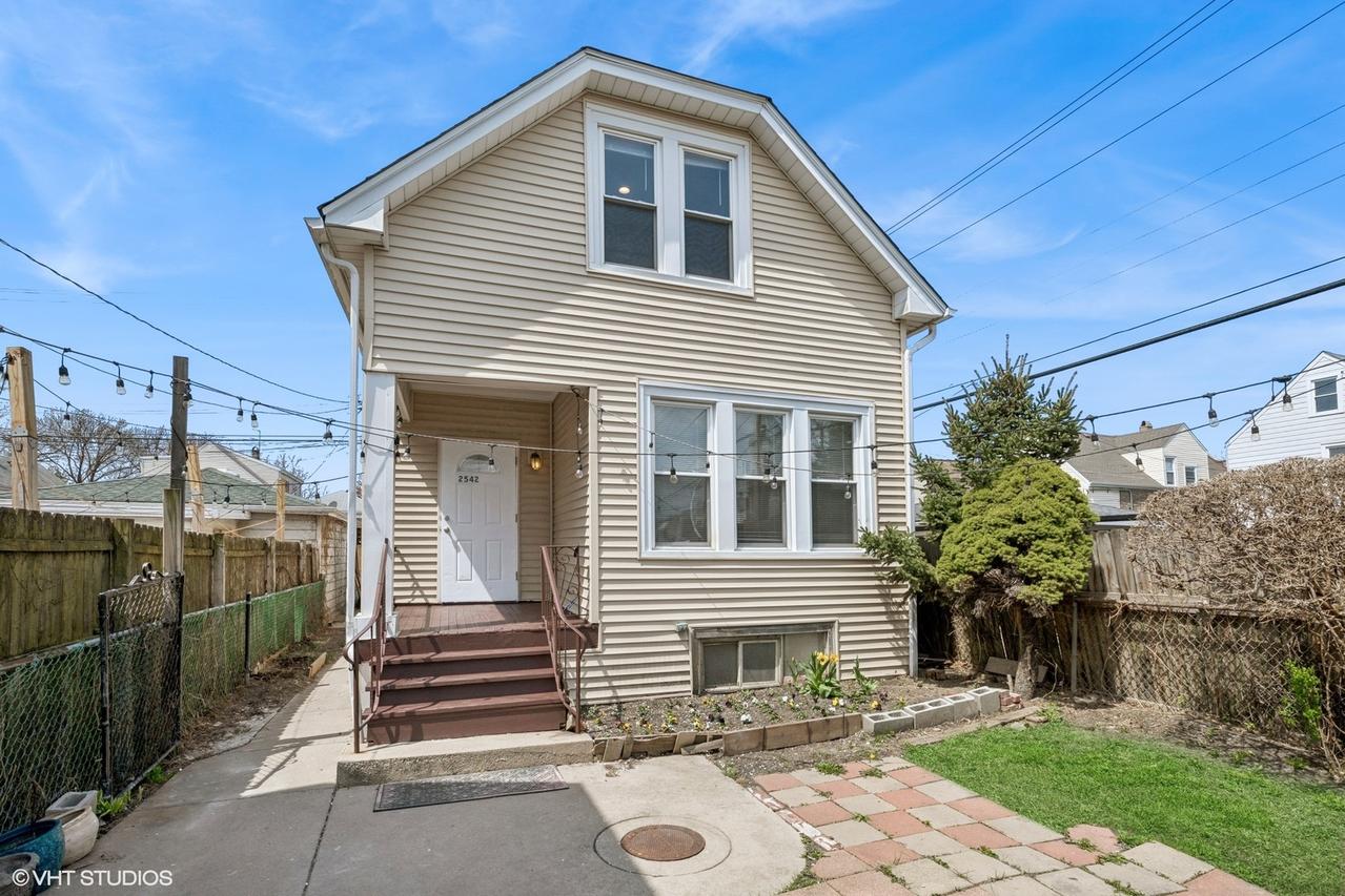 [Address Hidden by Seller], Chicago, IL 60639