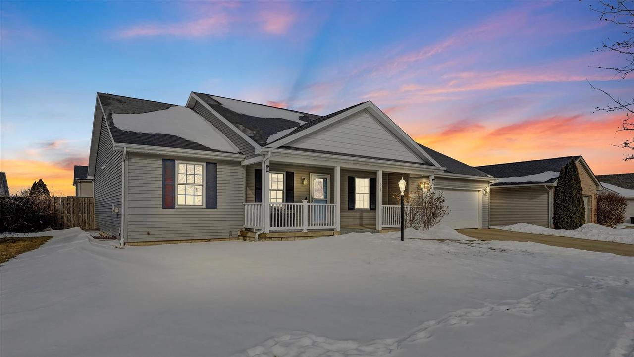 621 Sedgegrass Dr., Champaign, IL 61822