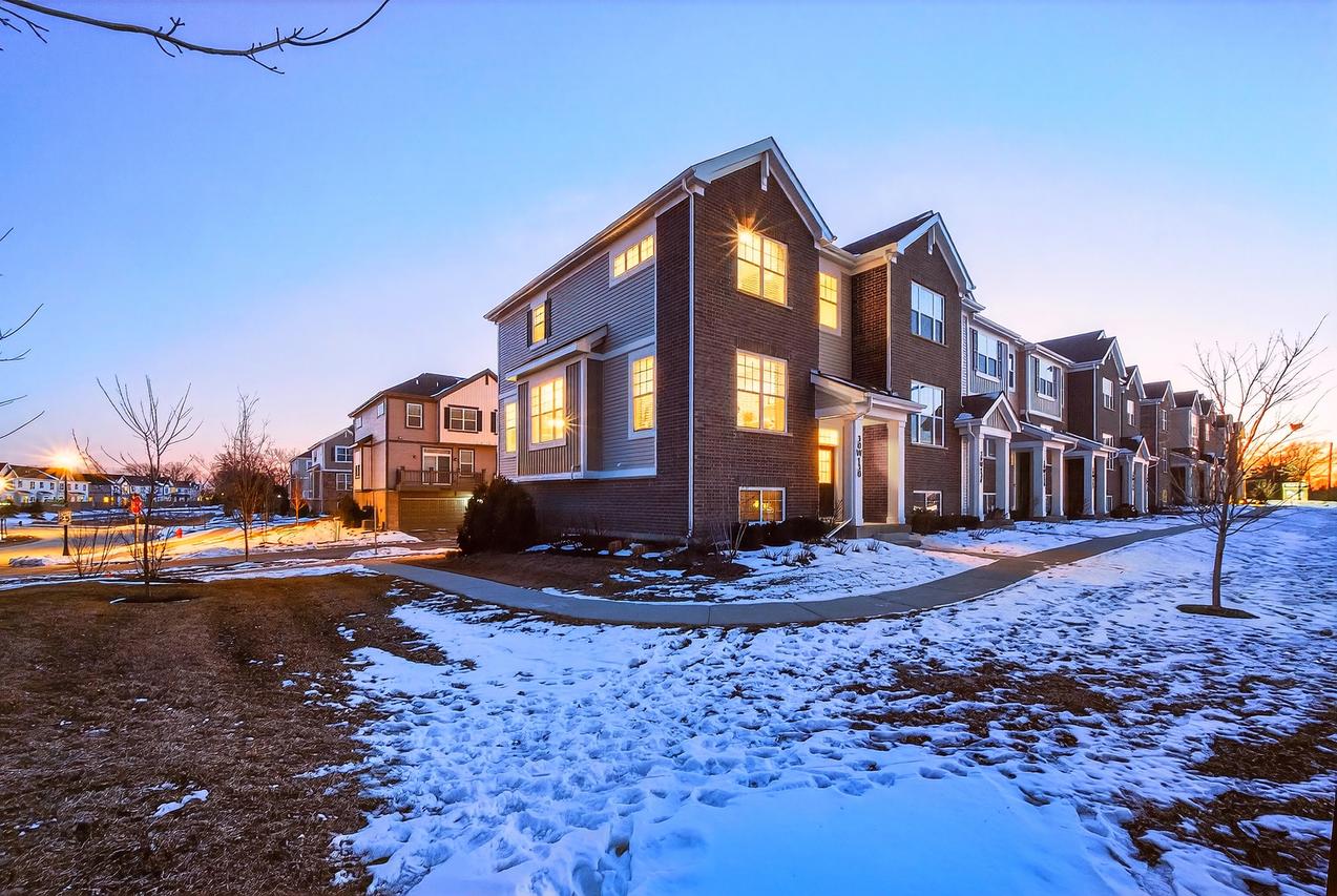 30W130 Wheeler Cir., Warrenville, IL 60563