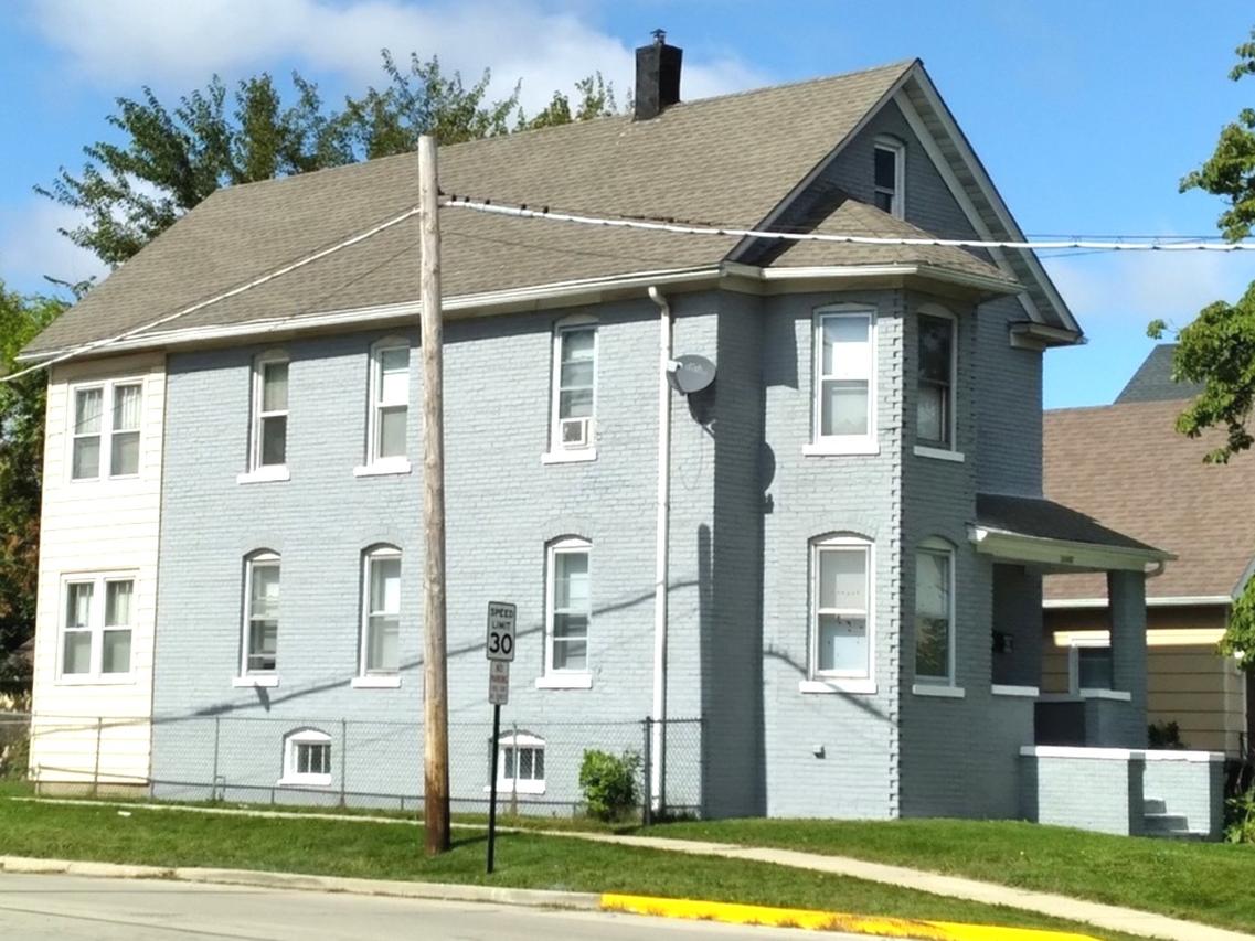 1548 Jackson St., North Chicago, IL 60064