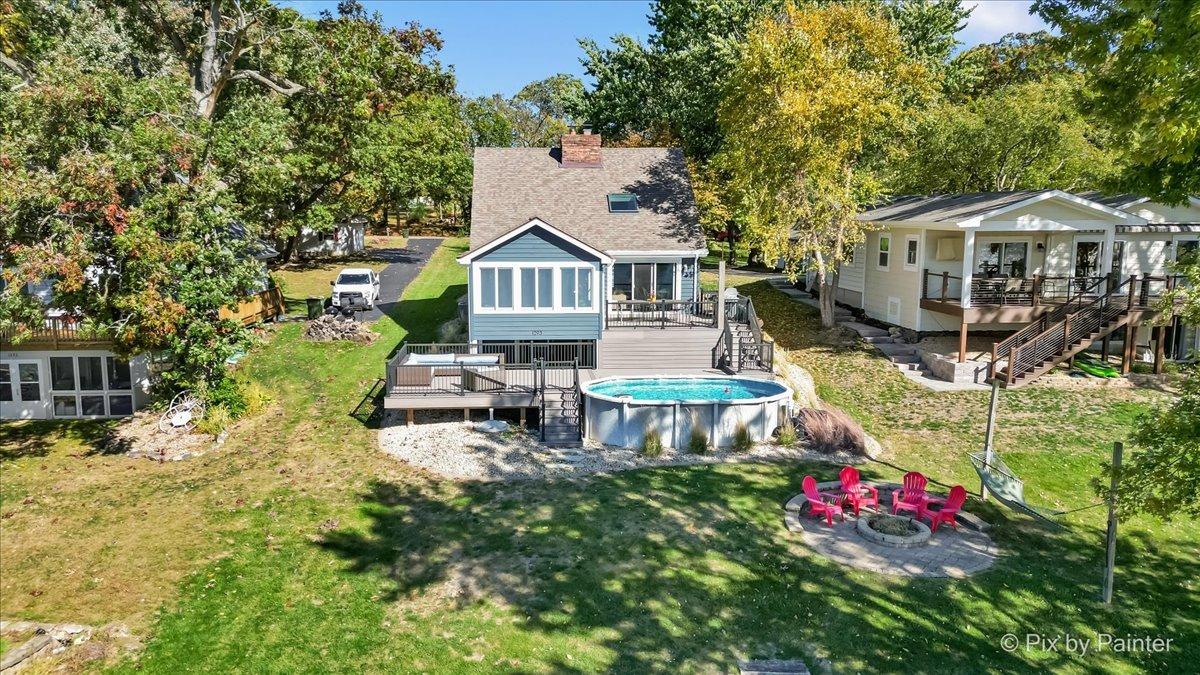 1293 Lake Holiday Dr., Lake Holiday, IL 60548