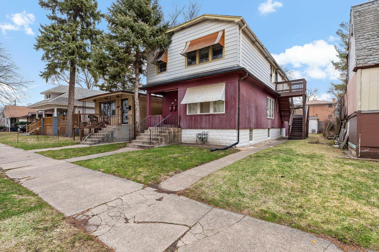 13827 S Wentworth Ave., Riverdale, IL 60827