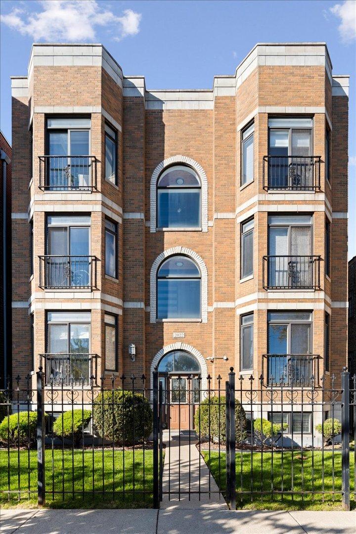 2022 N Wood St. #1S, Chicago, IL 60614