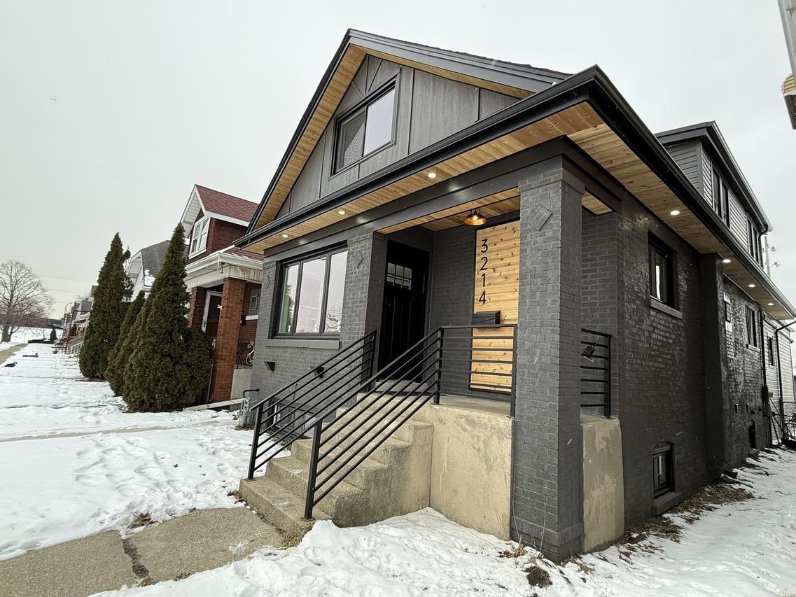 3214 S 54th Ct., Cicero, IL 60804