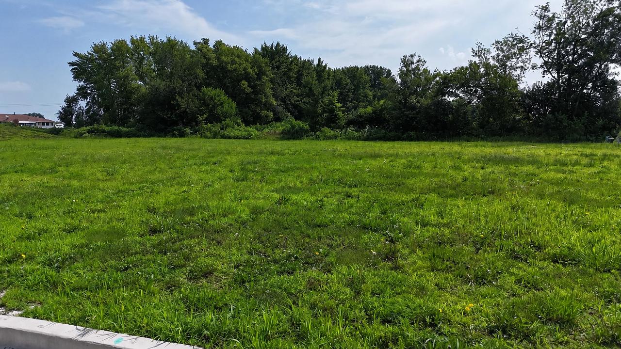 3 Crossing Ct., Peru, IL 61354