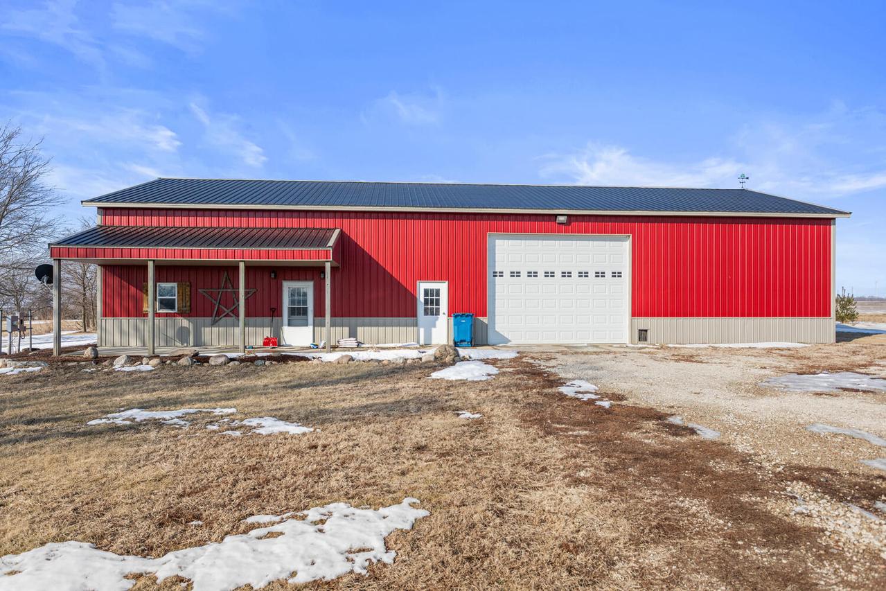 20640 N 830 East Rd., Oakwood, IL 61858