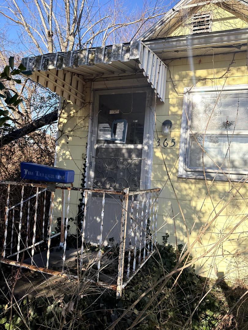 365 S 2nd St., Livingston, IL 62058