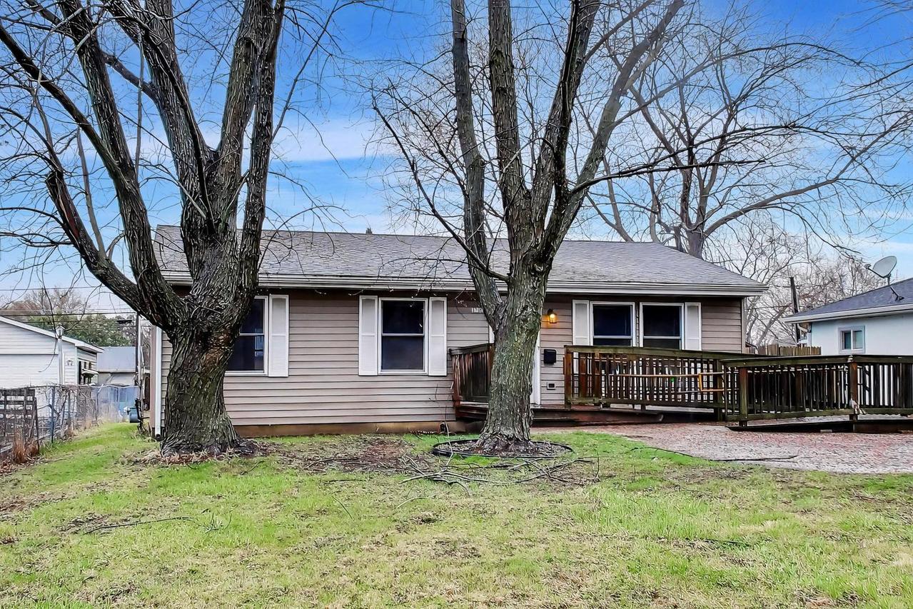 37182 N Il Route 59, Lake Villa, IL 60046